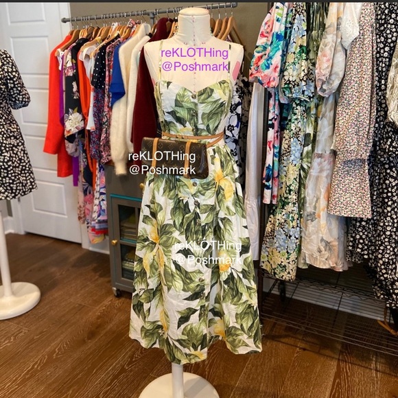 SOLD! H&M Linen-blend Lemon-print Midi Dress - Picture 6 of 16